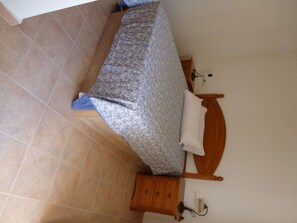 3 dormitorios, tabla de planchar con plancha, wifi