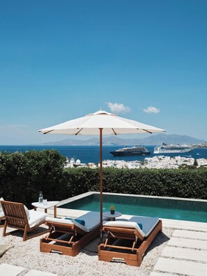 Hilltop Sea View Suite with Private Pool