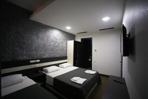 Ropa de cama de alta calidad, insonorización y wifi gratis 