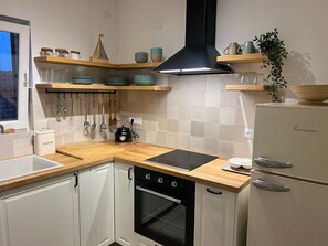 Fridge, oven, dishwasher, coffee/tea maker - Eco apartments Sunshine - Dance Lovers for 4 (Lumbarda)
