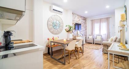 A&S Apartments Malaga-Free Parking and Wifi-a 500 Feria Malaga