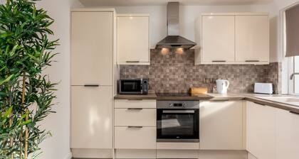 Ayr Retreat - Donnini Apartments
