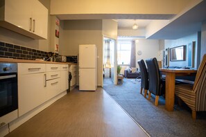 Dining room - Old Barrington Arms Apartments (Bedlington)