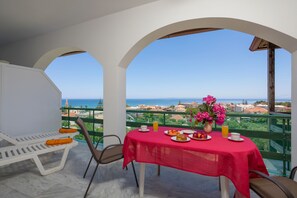 Doppia Deluxe, balcone, vista mare | Balcone