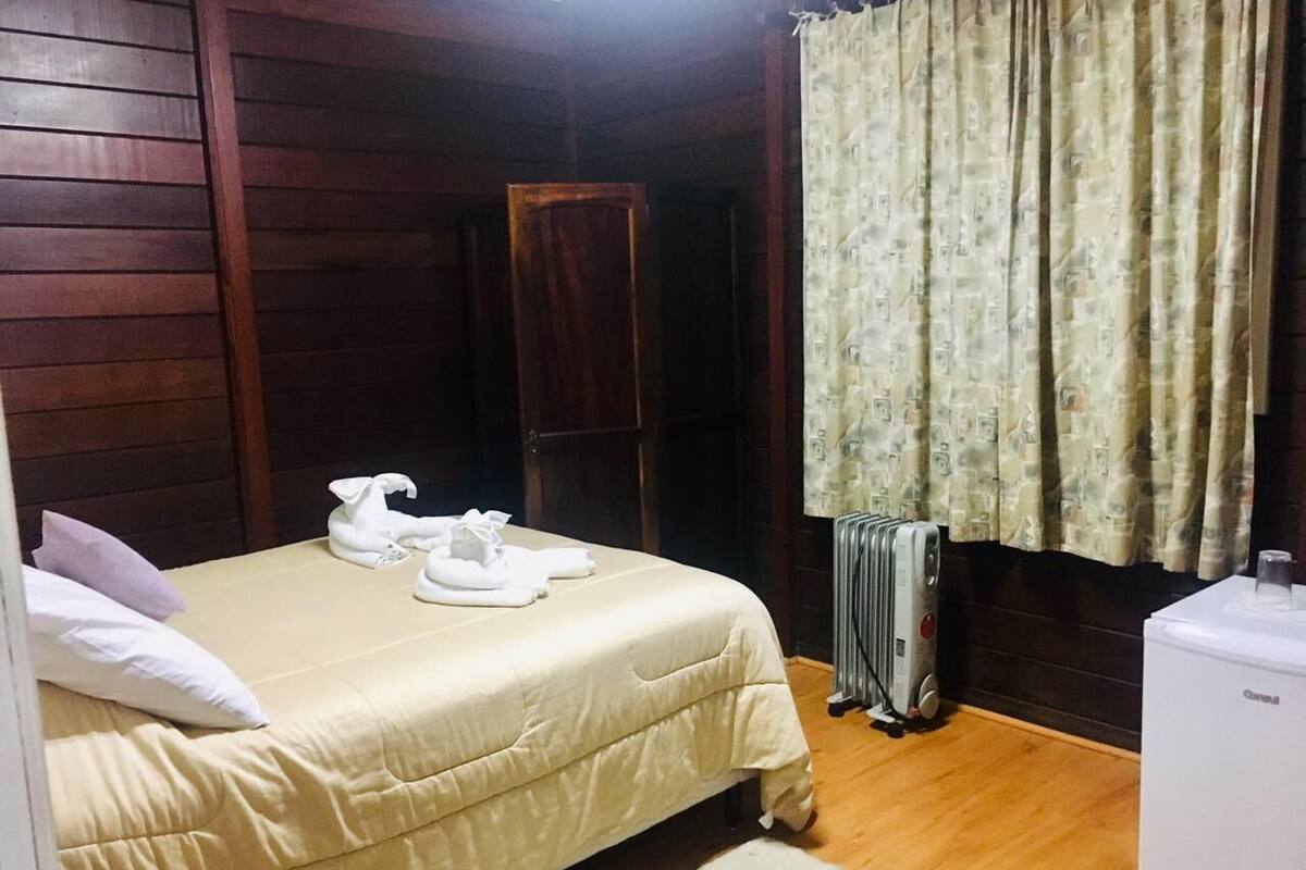 Basic Double Room | Bed sheets