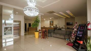 Quầy tiếp tân