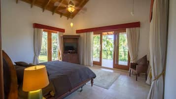 Villa (6 Bedrooms) | 6 bedrooms, iron/ironing board, bed sheets