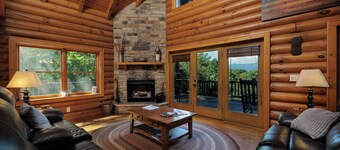 Peaceful Paradise secluded mountain log cabin with scenic view and game room