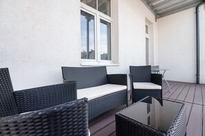 Apartment | Terrace/patio