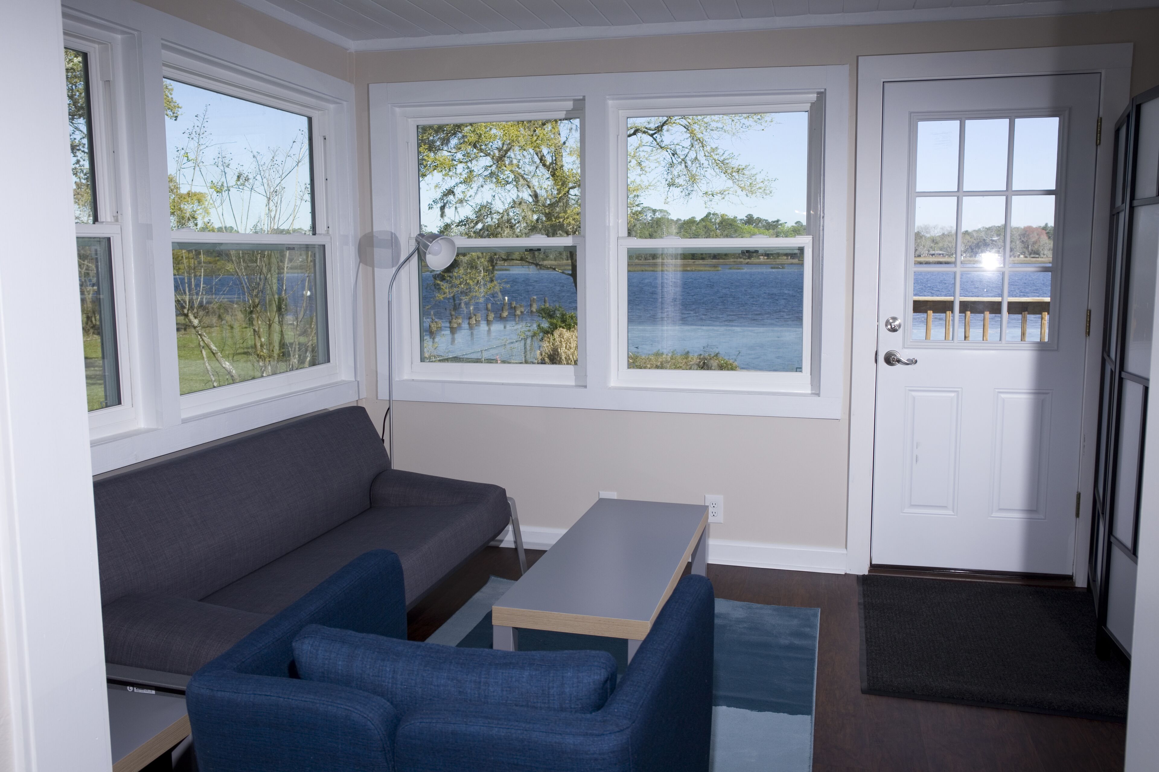 تلفزيون، مشغل دي في دي