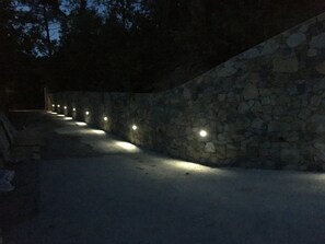 Entrée de l’hébergement 