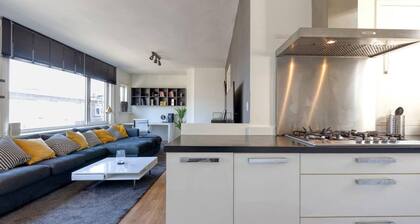 Love Rotterdam - Genießen Sie bei DJPlaces