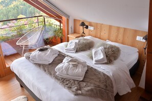 4 عدّة غرف نوم ومكواة/لوح كي وسرير سفر وواي فاي