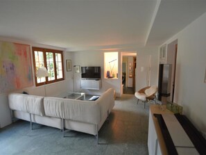 Fernseher, DVD-Player