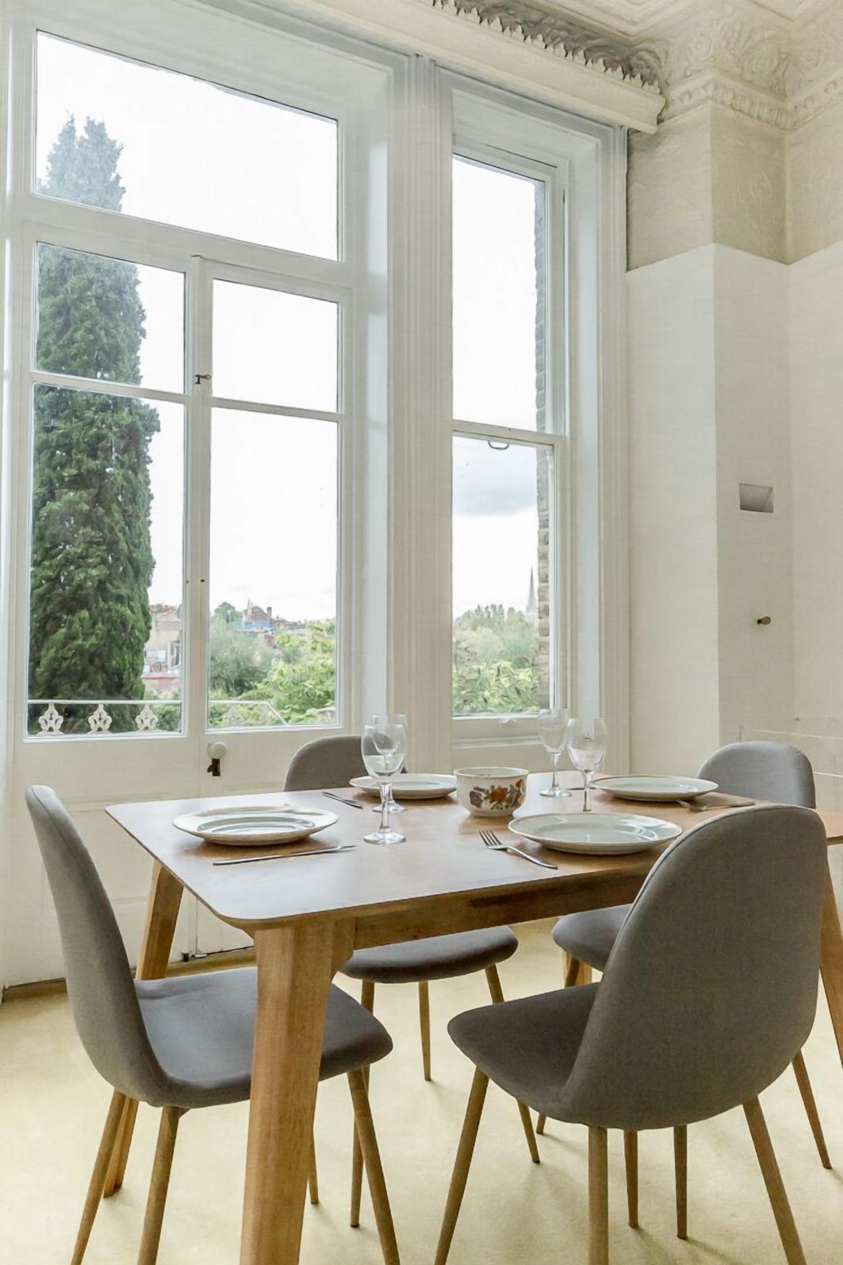 Apartment | In-room dining