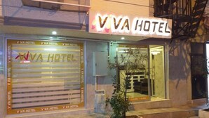 Front of property - evening/night - Viva Hotel (Istanbul)