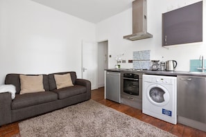 Apartment | Living area