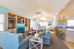 TV - Village Views - Village at Nags Head MP 15, Oceanfront, Hot Tub, Community Pool, Flex Stays (Nags Head)