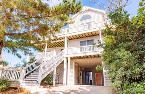 Exterior - Village Views - Village at Nags Head MP 15, Oceanfront, Hot Tub, Community Pool, Flex Stays (Nags Head)
