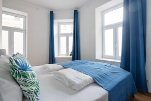 Apartment | 1 bedroom, individually decorated, individually furnished, desk - Cozy new stylish 15 min to the center (Vienna)