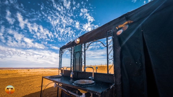 Bathroom sink - MAMA Merzouga Camp (Rissani)