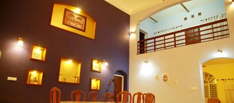 Traditional spacious villa with modern amenities