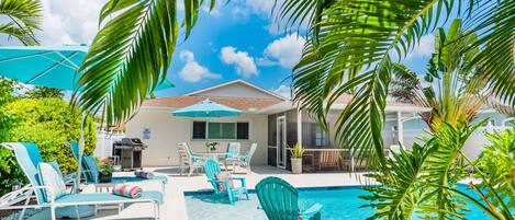 Outdoor pool, a heated pool