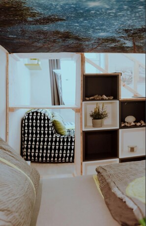 Apartamento | Zona de estar | Una televisión de pantalla plana