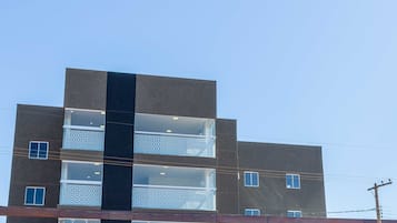 واجهة المنشأة