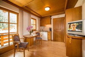 Studio | Private kitchenette