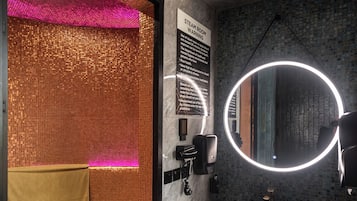 Banheira de hidromassagem, sauna a vapor, aromaterapia