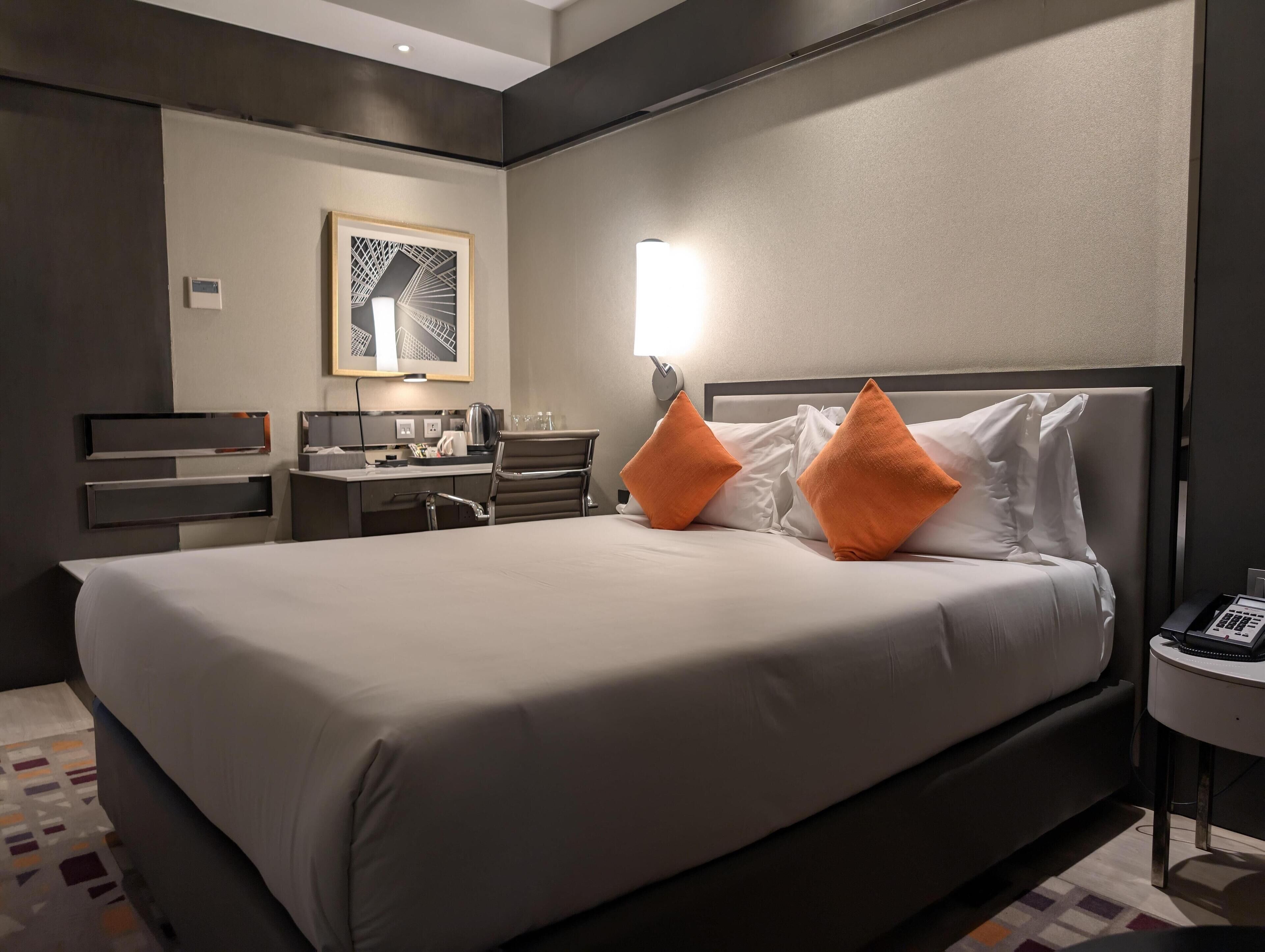 슈피리어룸, 킹사이즈침대 1개, 장애인 지원, 금연 | 고급 침구, 미니바, 객실 내 금고, 책상