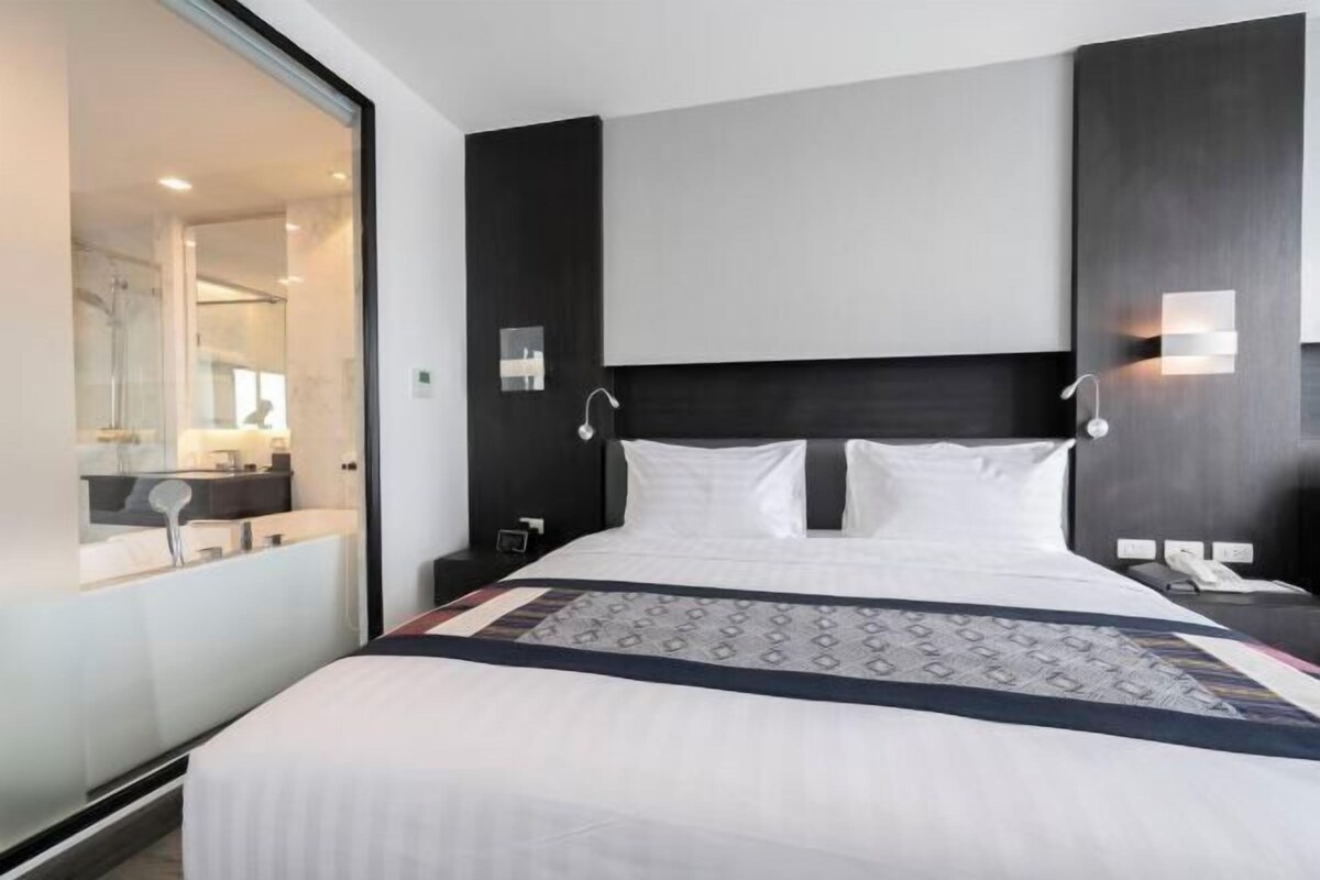 Minibar, escritorio, wifi gratis