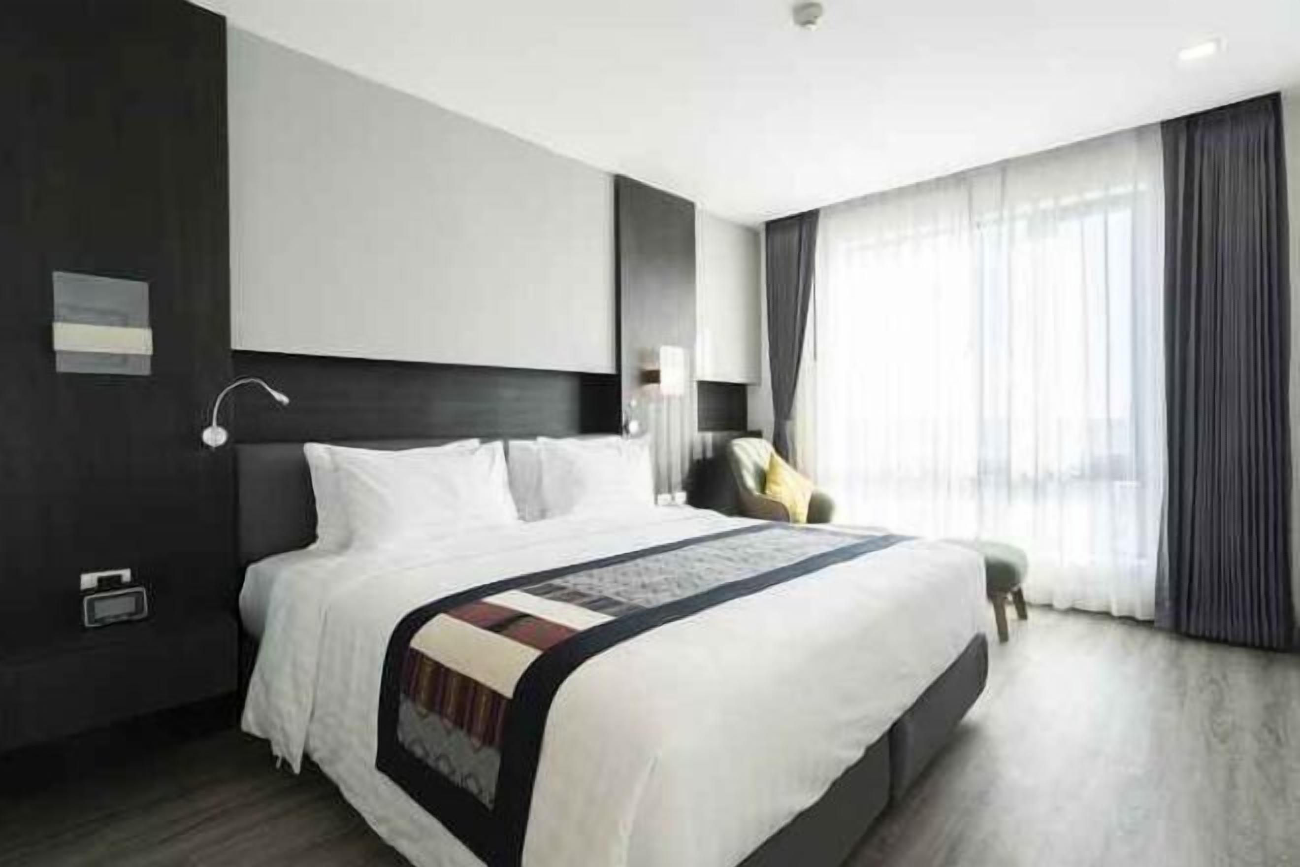 Frigobar, escrivaninha, Wi-Fi de cortesia