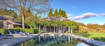 On Four Acres, In the Heart of Sagaponack, Gourmet Eat-In Kitchen, Tennis...