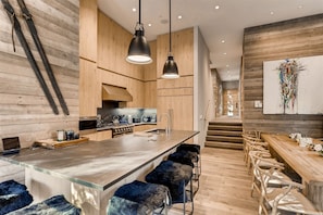 Fridge, microwave, oven, stovetop - 184 W Meadow Drive, Vail Village Ultra-Luxury Home - Hot Tub, Ski Storage Next to Gondola 1 (Vail)