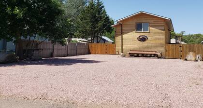 2 bdrm, 3 beds. Quiet Retreat. Fenced in Unit, pet friendly, no pet fee!