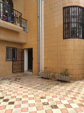 Fachada da propriedade