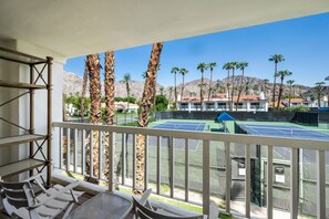 Property grounds - Tennis Villa #3 - Courtside View, 2 bed, 2 bath, Permit 067145 (La Quinta)