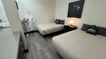 Double Room, 2 Queen Beds, Non Smoking, Ground Floor with Shared Bath | Premium bedding, Tempur-Pedic beds, iron/ironing board, WiFi