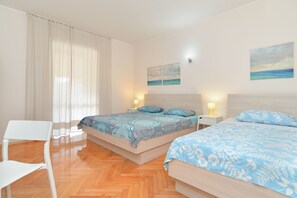 3 室のベッドルーム、インターネット