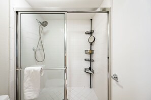 Hair dryer, towels - Santa Rosa Cove #42, 3 BD /3.5 BA, Pet Friendly Home, Permit 063486 (La Quinta)