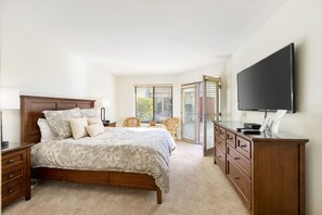 3 bedrooms, iron/ironing board, free WiFi, bed sheets - Santa Rosa Cove #42, 3 BD /3.5 BA, Pet Friendly Home, Permit 063486 (La Quinta)