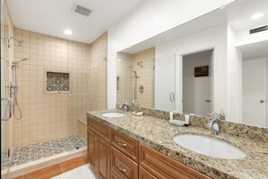 Hair dryer, towels