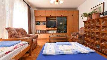 4 bedrooms, internet