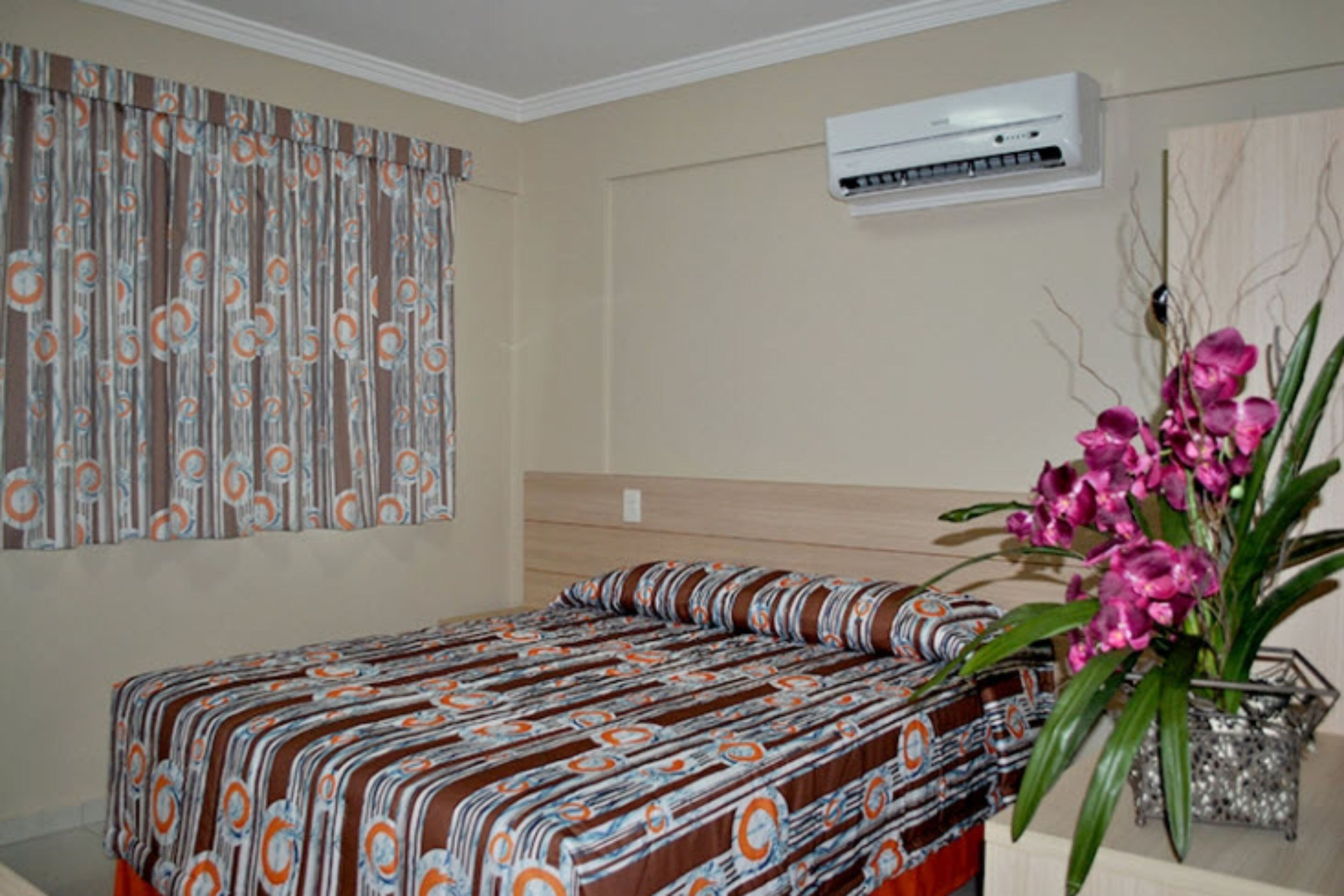 suite simples | minibar, wifi, bed sheets