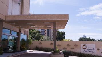 Fachada da propriedade