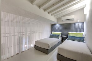 4 室のベッドルーム、アイロン / アイロン台、WiFi、ベッドシーツ