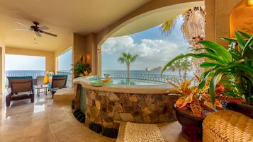 Panoramic Oceanfront Villa - 3301 | Balcony view