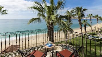 Oceanfront Villa - 1301 | Vista a la playa o el mar